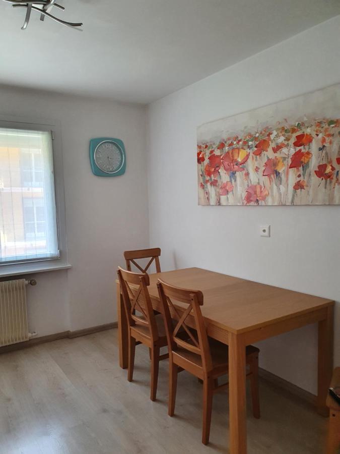 Apartment Cime L'est